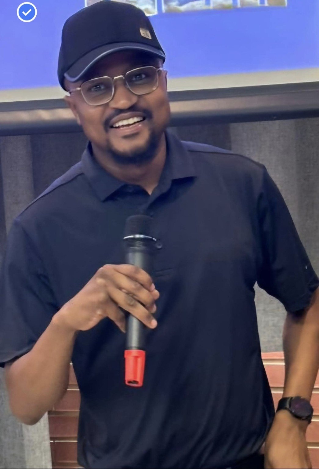 Lesego Modiakgotla facilitating a workshop